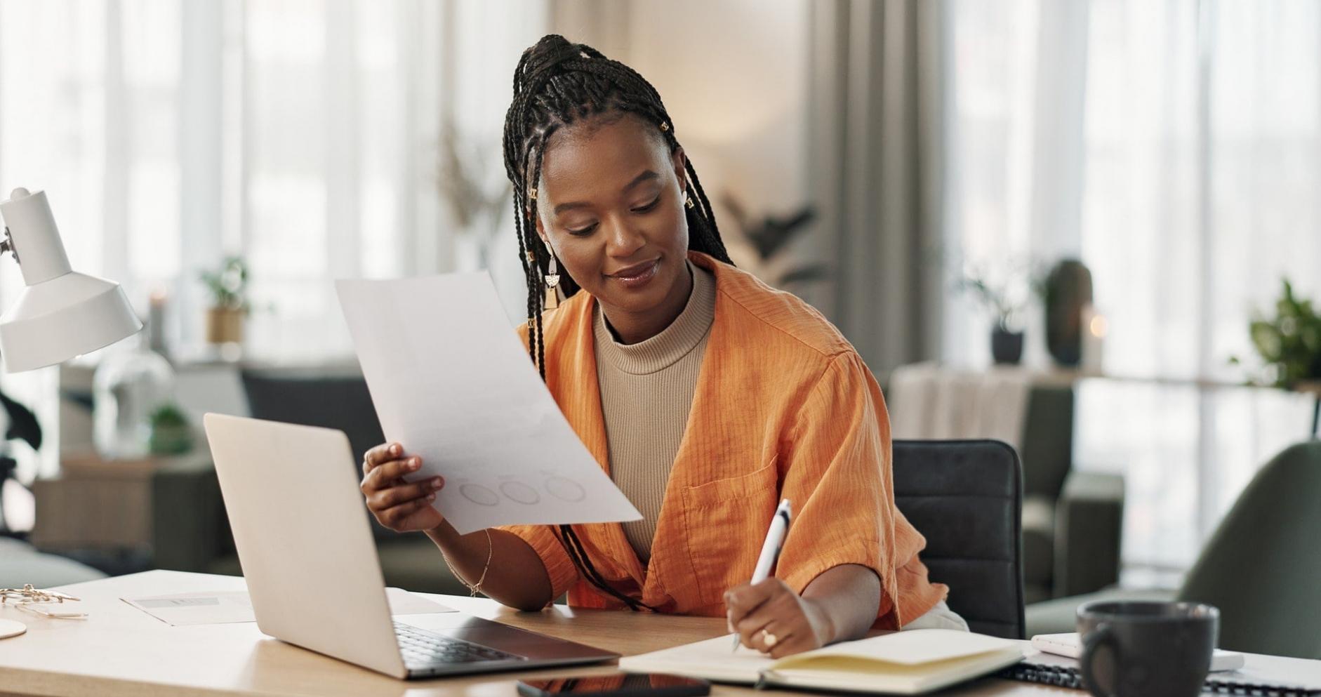 Strategische Finanzplanung mit digitalen Tools und Übersichten